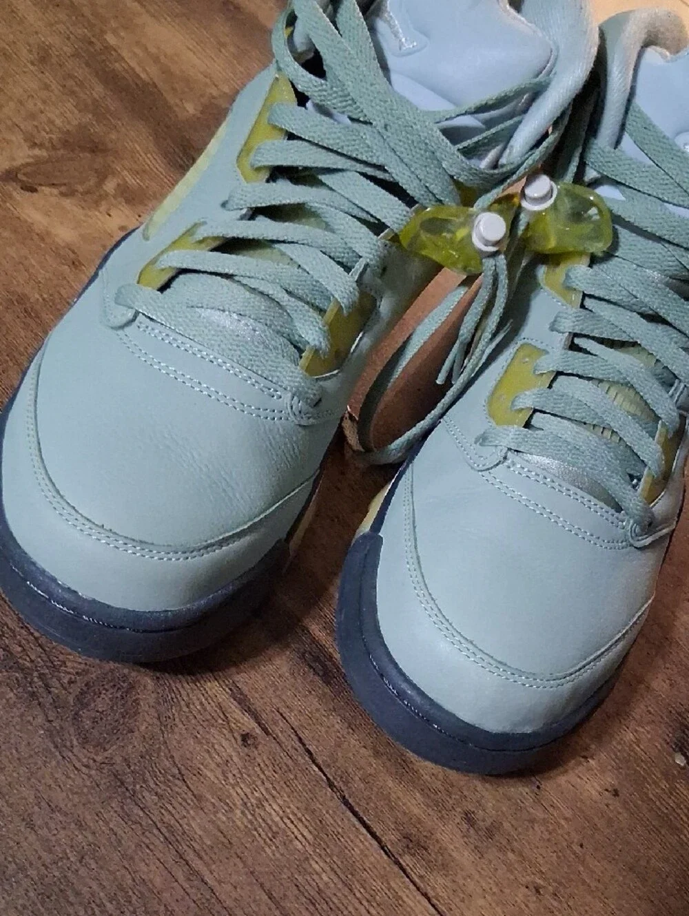 Jordan Retro 5 Men’s Sneakers — Sage Green with Yellow Accents